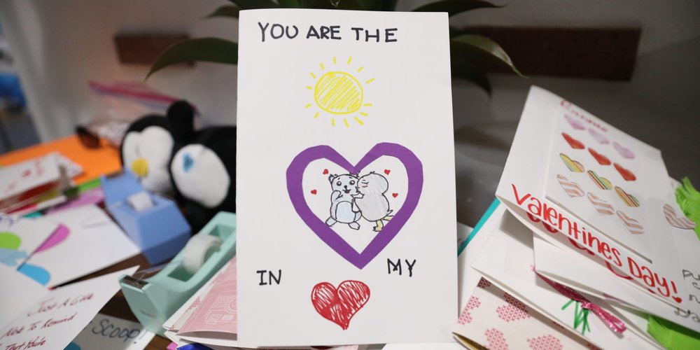 Valentine's Day charity ideas for your date