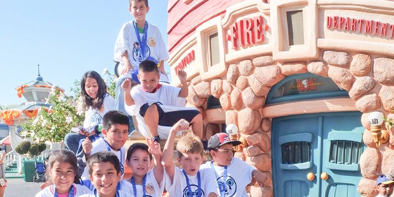 Sibling Reunions at Disneyland