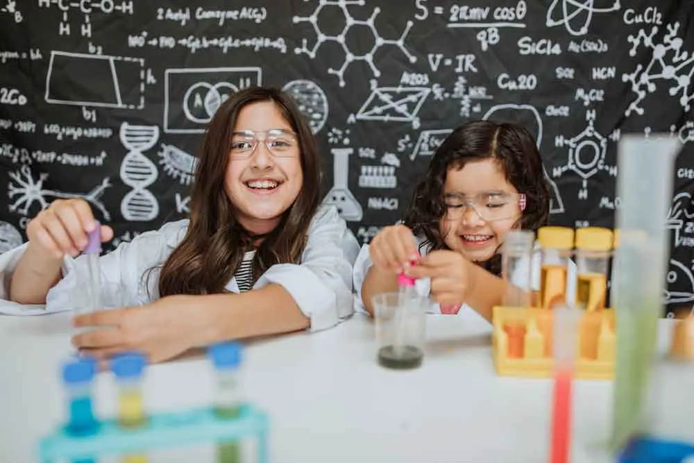 Kids doing their STEM kit projects