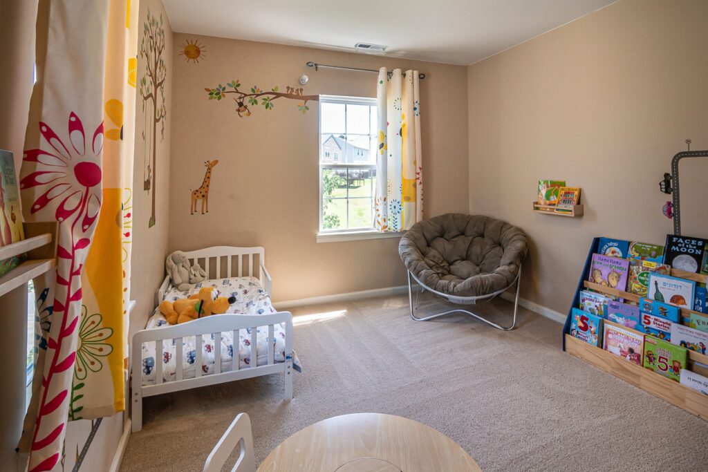 neutral kids room